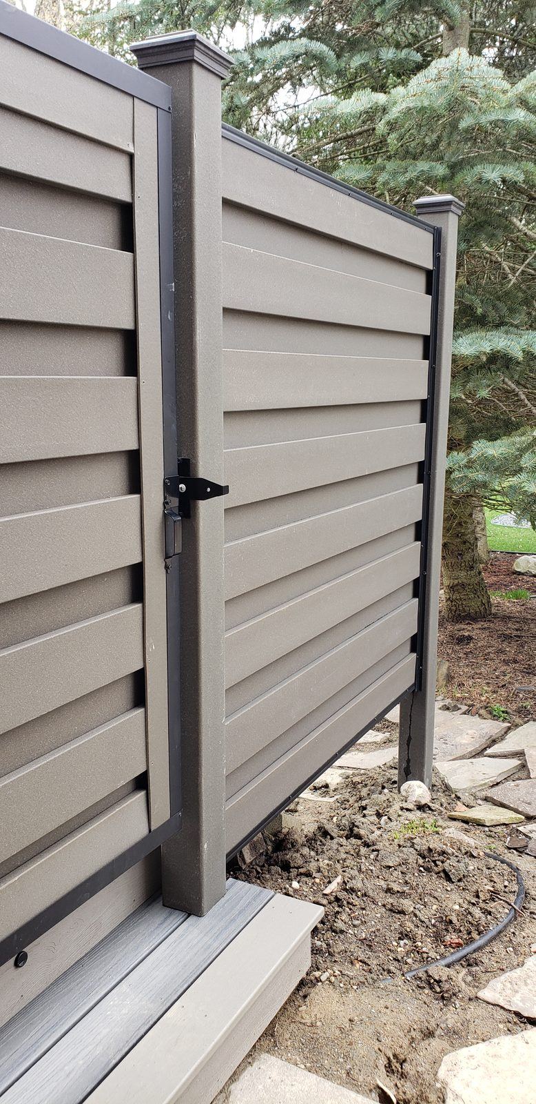 Trex Fence PVC Fence project photo