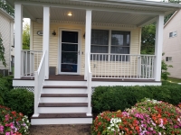 Front porch aluminum railing Royal Oak Ultra Max white rails